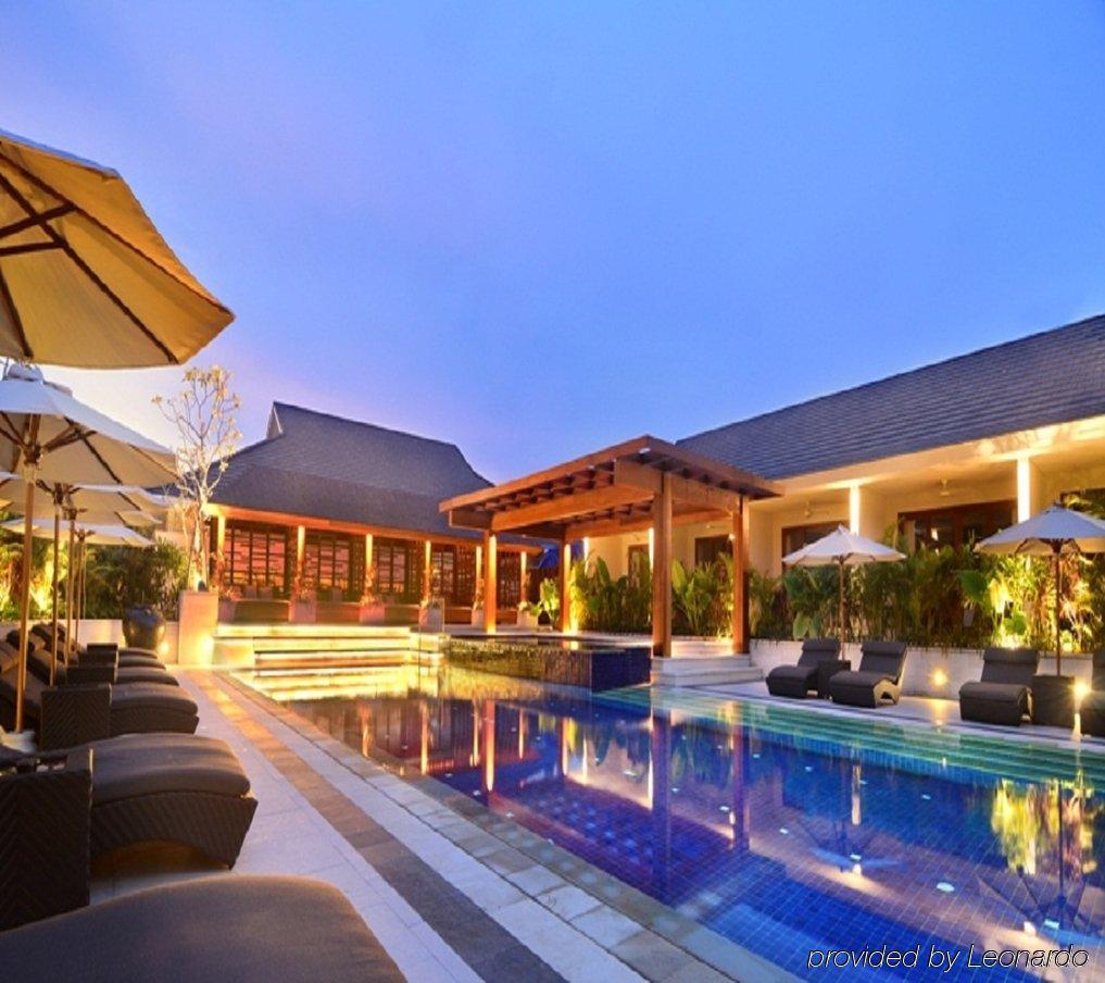 Semara & 4* Seminyak (Bali)